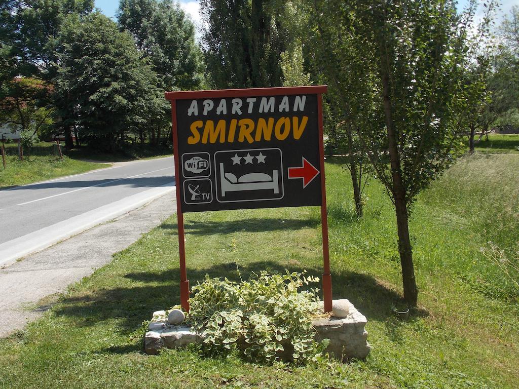 Apartments Smirnov Drežnik Grad Extérieur photo